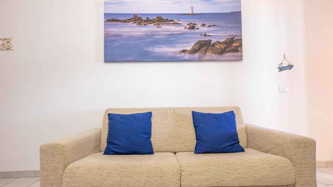 Welcomely - La Nassa - Dimora Vista Mare トレズヌラーゲス エクステリア 写真